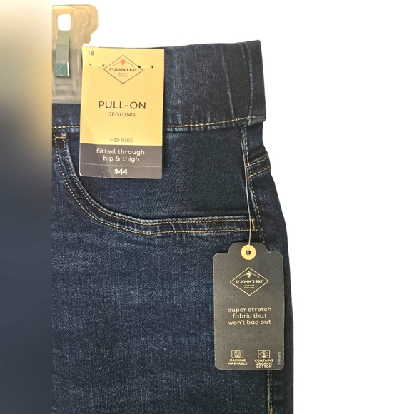 St John's Bay Pull on Mid-Rise Skinny Fit Jegging Jeans Sz-18 - Picture 7 of 9